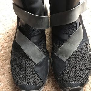 Adidas Y3 Sneakers Size 9